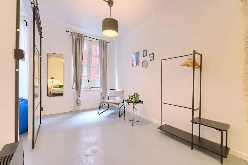 Urban Colors By Next Stop Bilbao Apartment